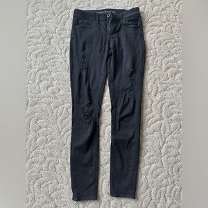 Articles Of Society Women’s Distressed Black Jeans Size 25